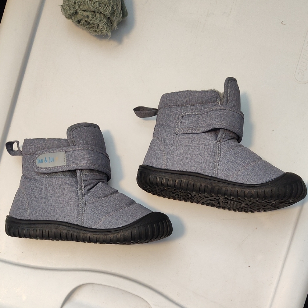 Kids Gray Boots